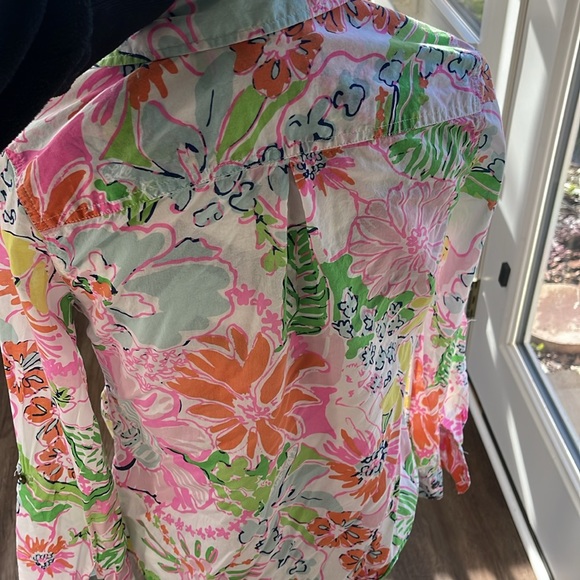 Lilly Pulitzer for Target Tops - Lilly Pulitzer for Target button down
